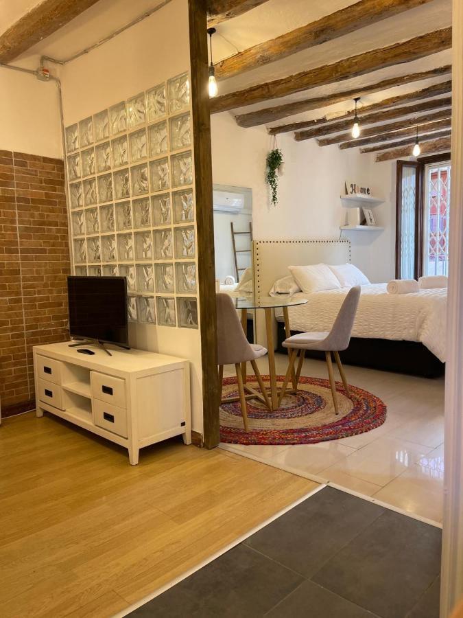 La Curiosa Del Casc Antic Apartamento Tarragona Exterior foto