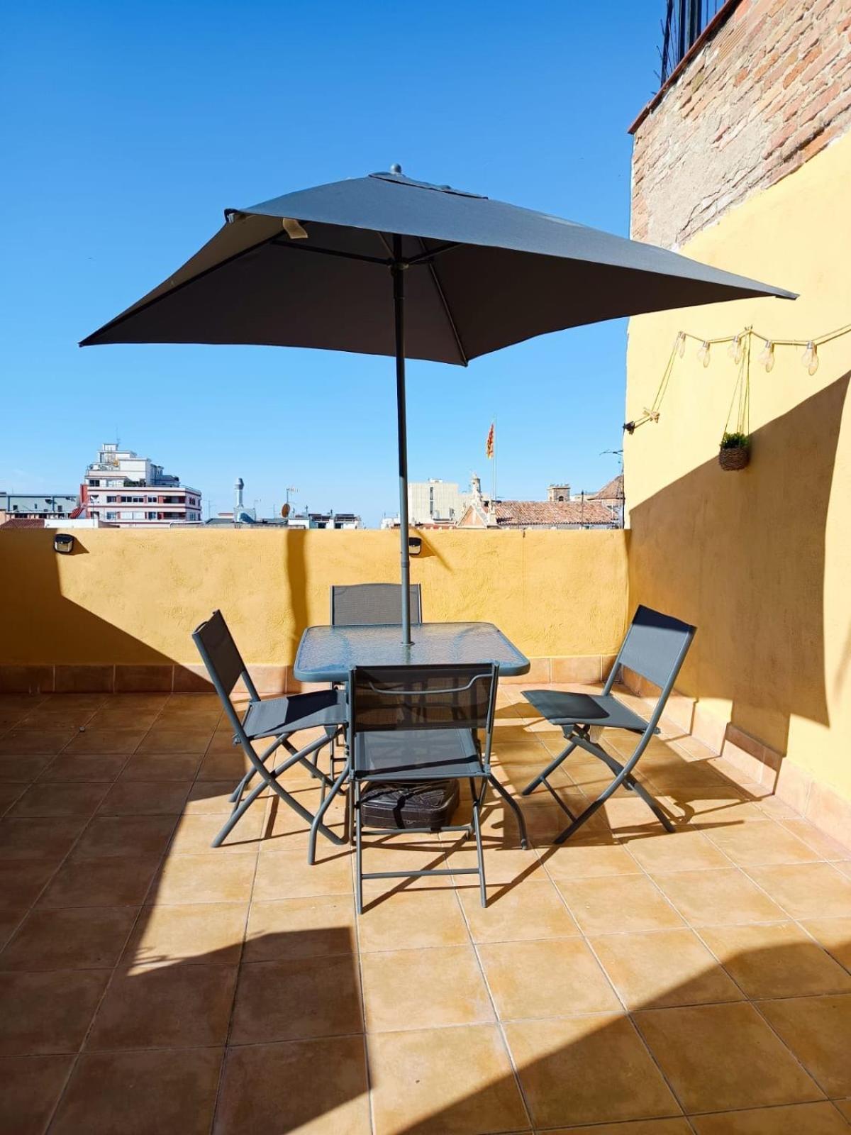 La Curiosa Del Casc Antic Apartamento Tarragona Exterior foto